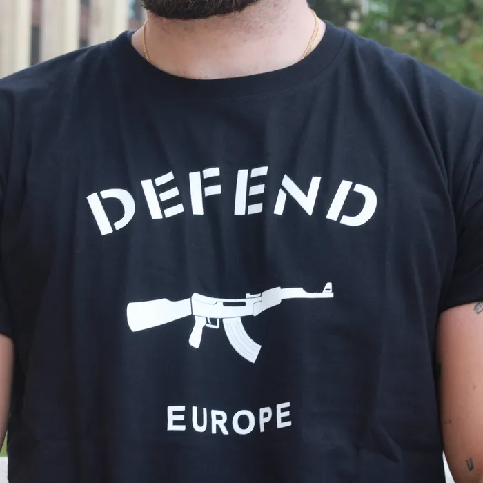 T-Shirt Defend Europe
